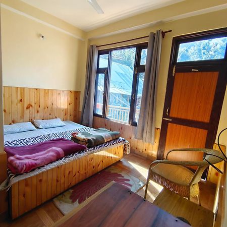 Trinity Homestay Kasol Kültér fotó