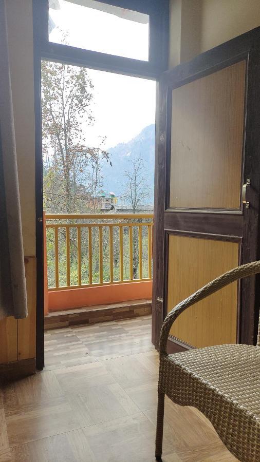 Trinity Homestay Kasol Kültér fotó